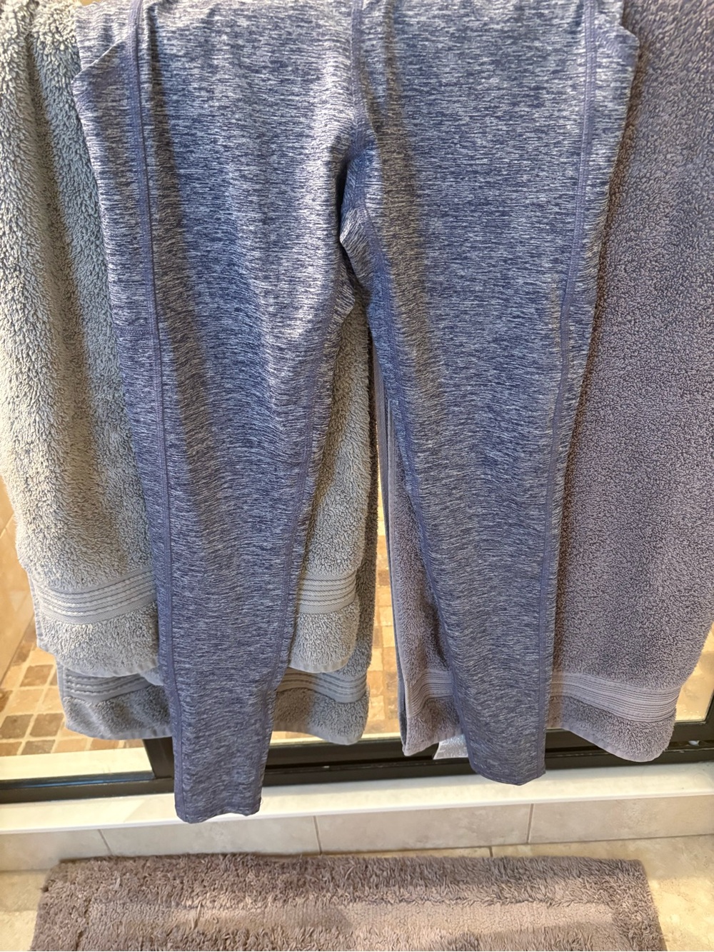 Champion Heathered Navy Blue Performance Leggings